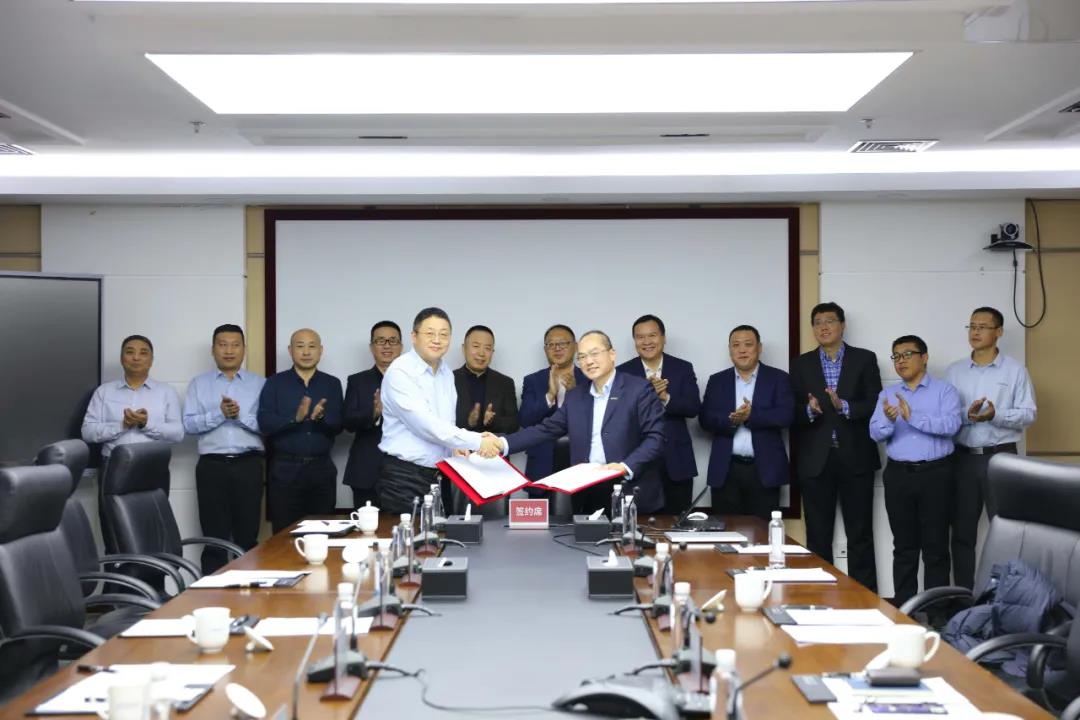 晶澳科技与京能国际在北京签订战略合作协议 双方将深化新能源等合作
